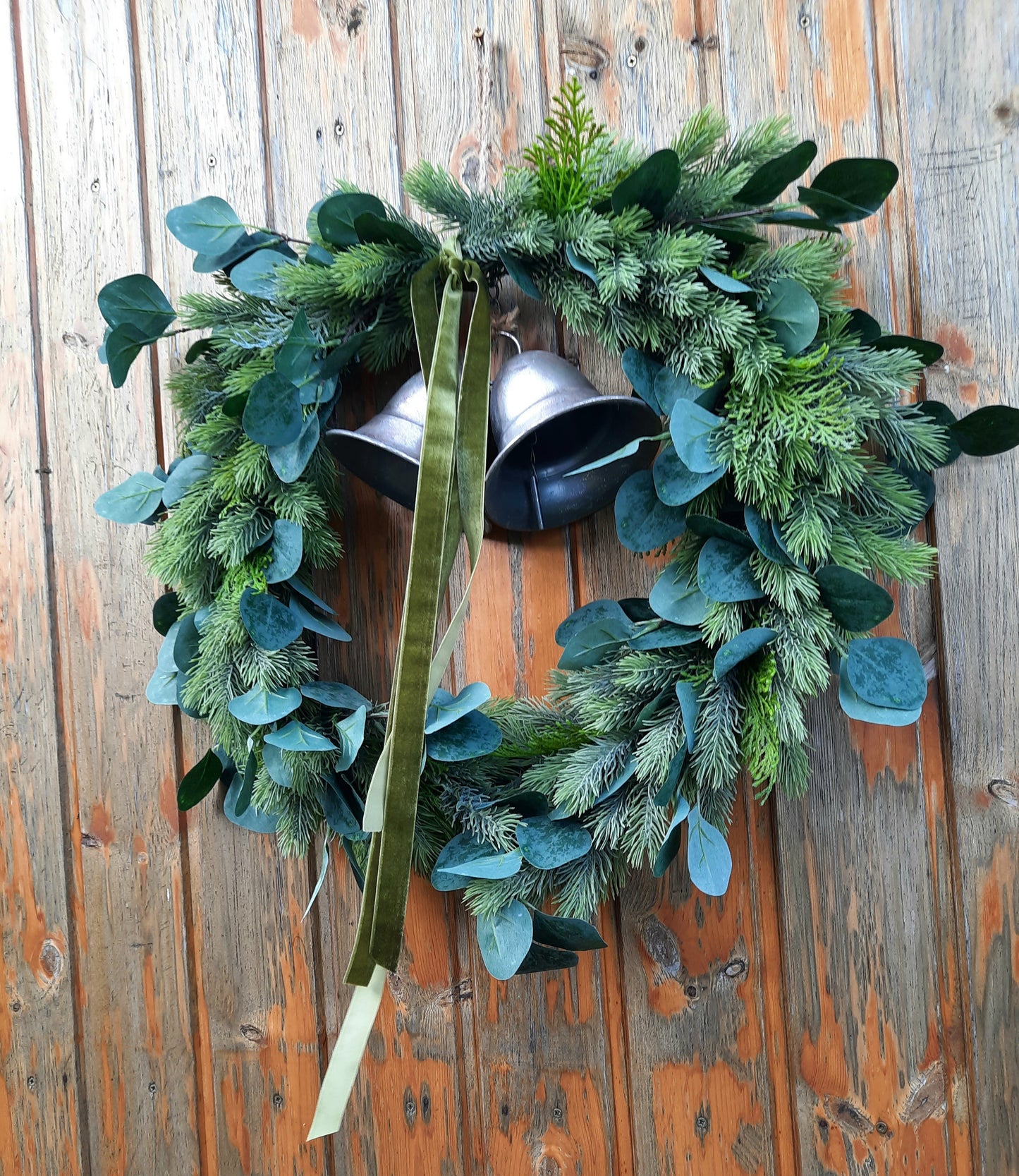 Silver bell door decoration
