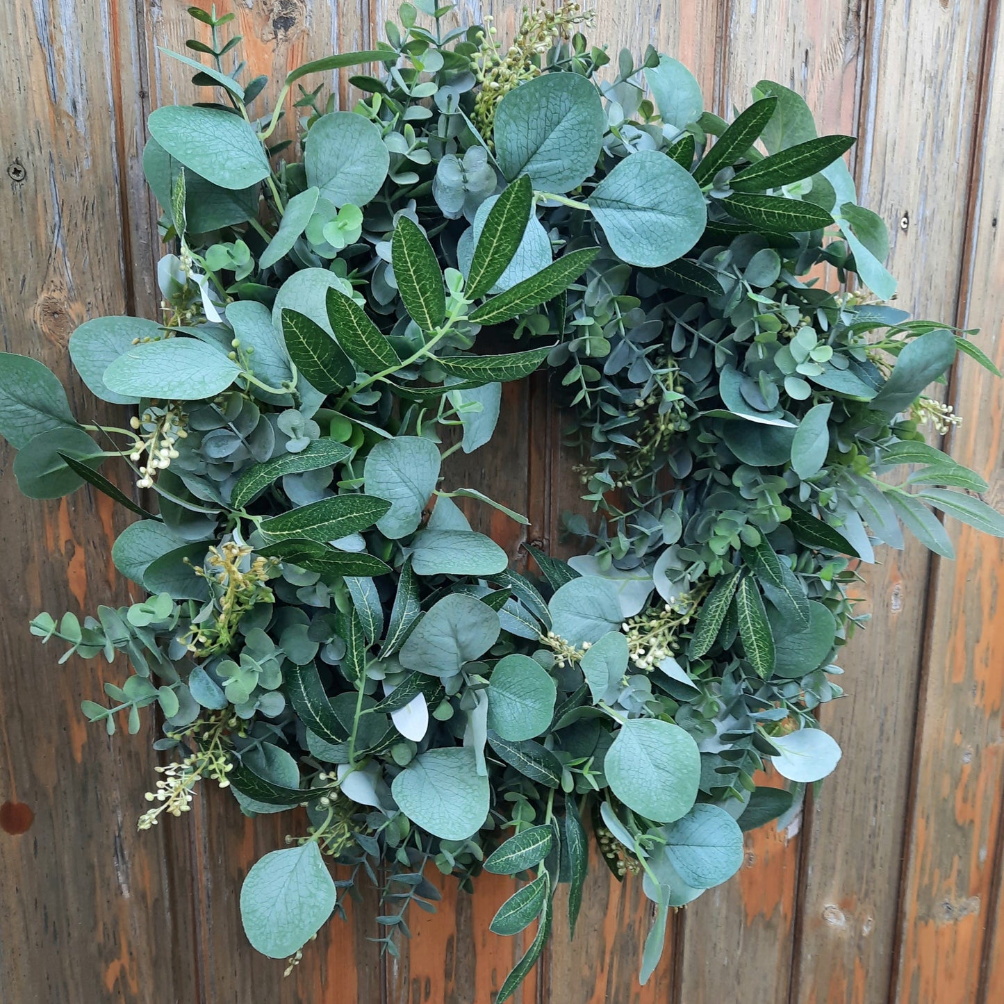 Green door decoration