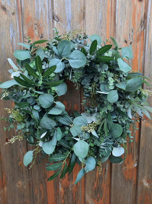 Green door decoration