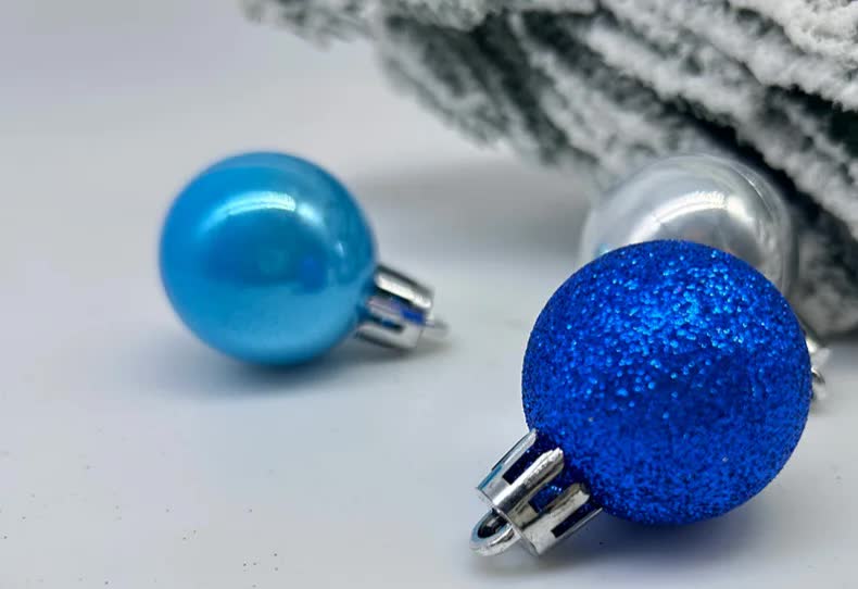 NNEDSZ 49-Piece Christmas Ornament Set - 3cm Blue, Silver Baubles for Christmas Tree Decoration